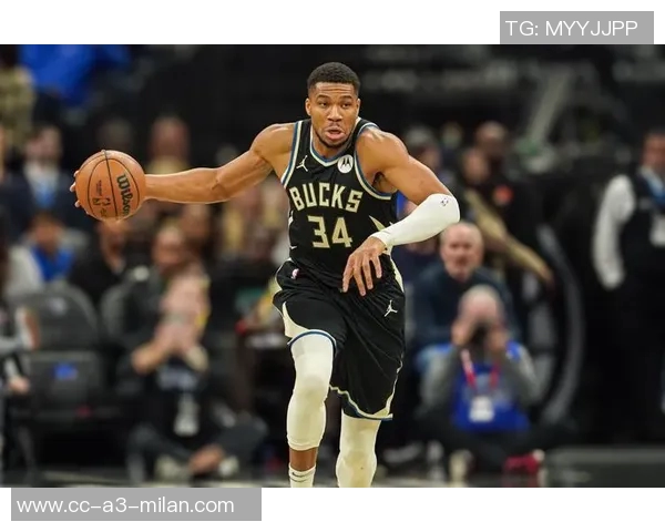 字母哥上半场表现抢眼8投5中贡献16分3篮板1助攻2抢断引领球队奋勇争先